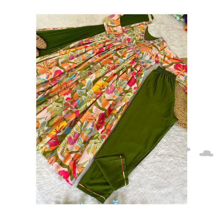 Floral Elegance: Aliya Cut Dress with Dupatta and Pant