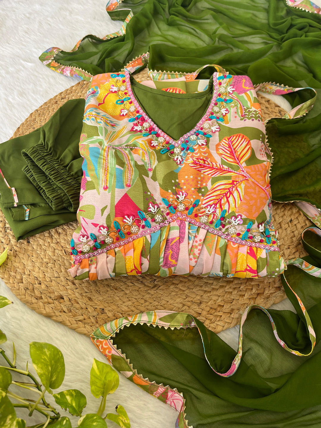 Floral Elegance: Aliya Cut Dress with Dupatta and Pant