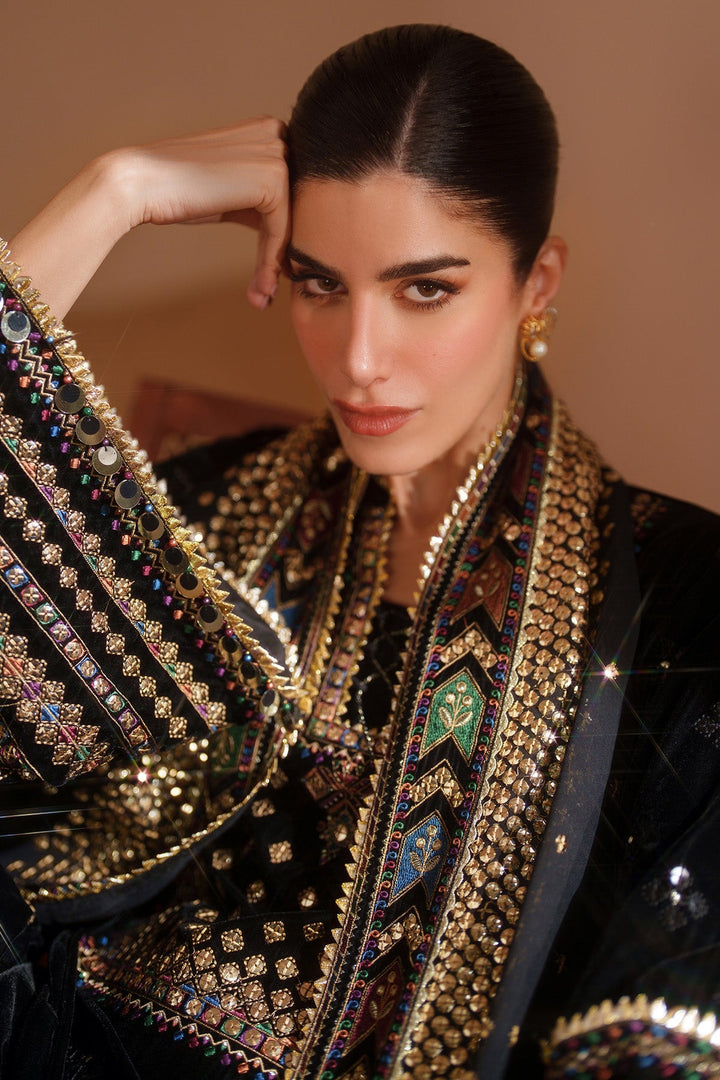 03-Piece Luxury Heavy Embroidered Velvet Suit - Ready To Wear