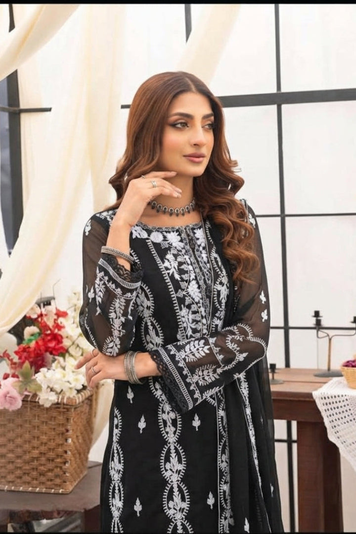 Embroidered Chiffon 3-Piece Suit with Spangle Work &amp; Handwork Ready to Wear