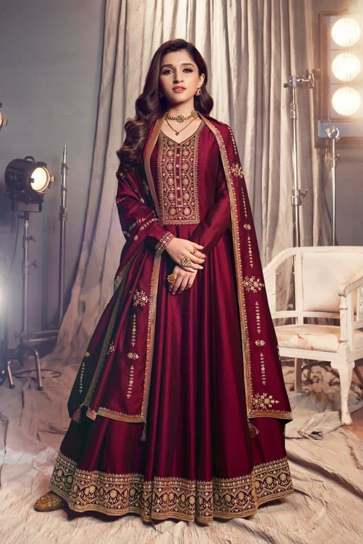 Heavy Soft breathable Georgette with Embroidery Work With Cottons Thread Work