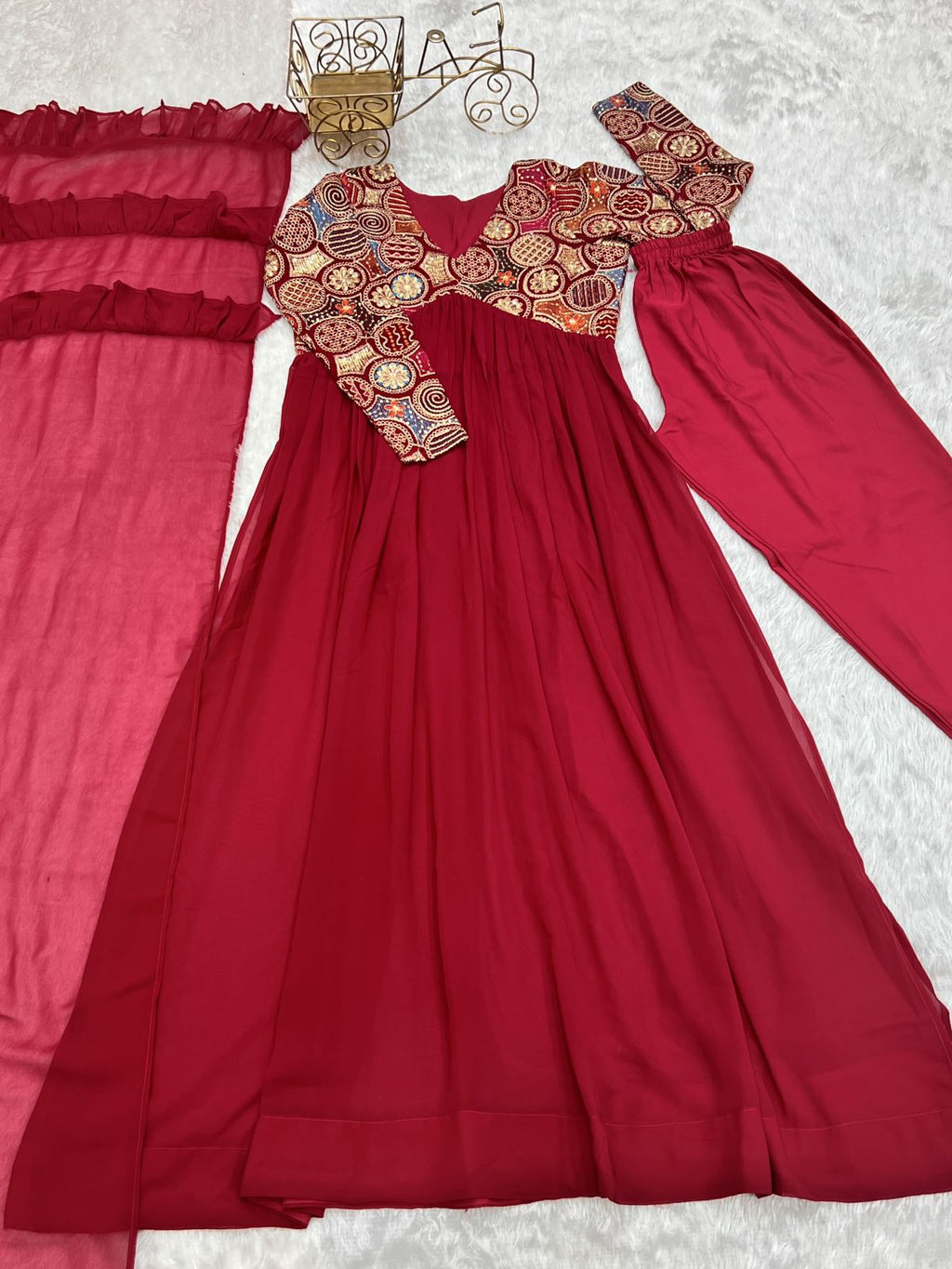 Pink Colour Georgette Gown Set
