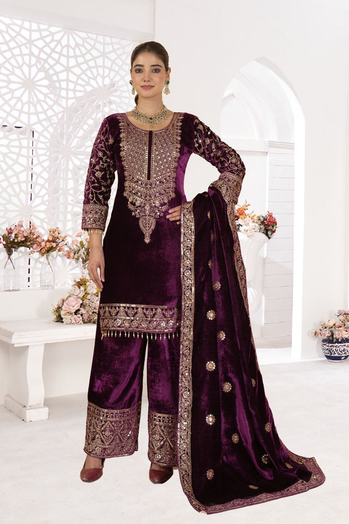 Luxurious Embroidered Viscose Velvet Suit