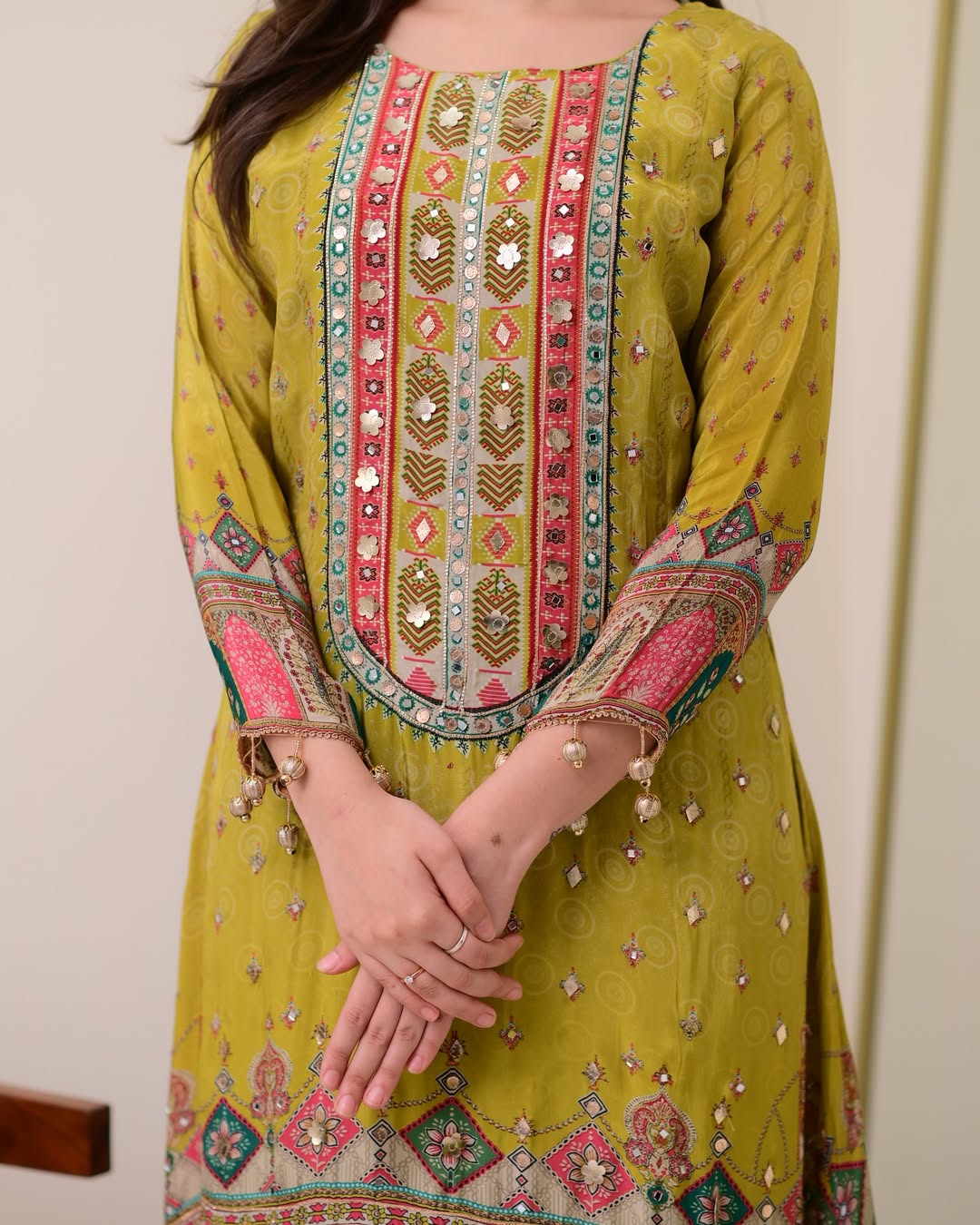 Elegant Ensemble 3 piece Suite