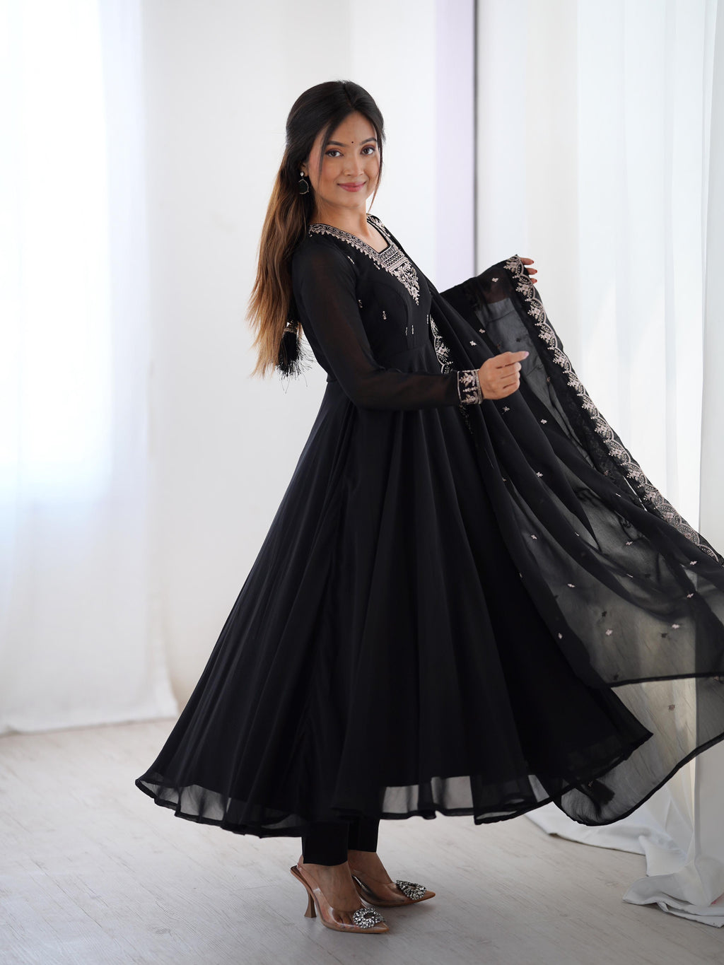 Elegant 3-Piece Fox Georgette Anarkali
