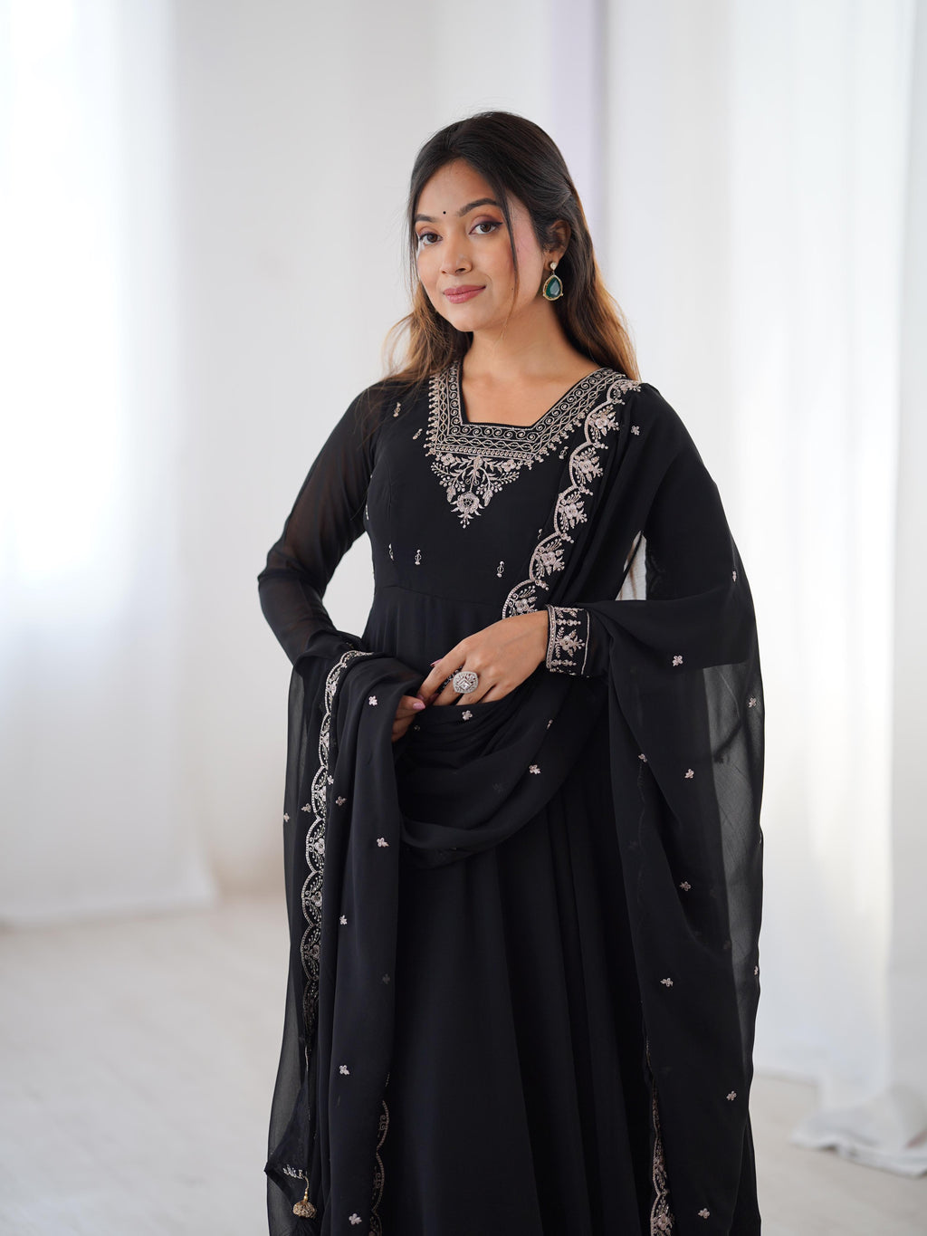 Elegant 3-Piece Fox Georgette Anarkali