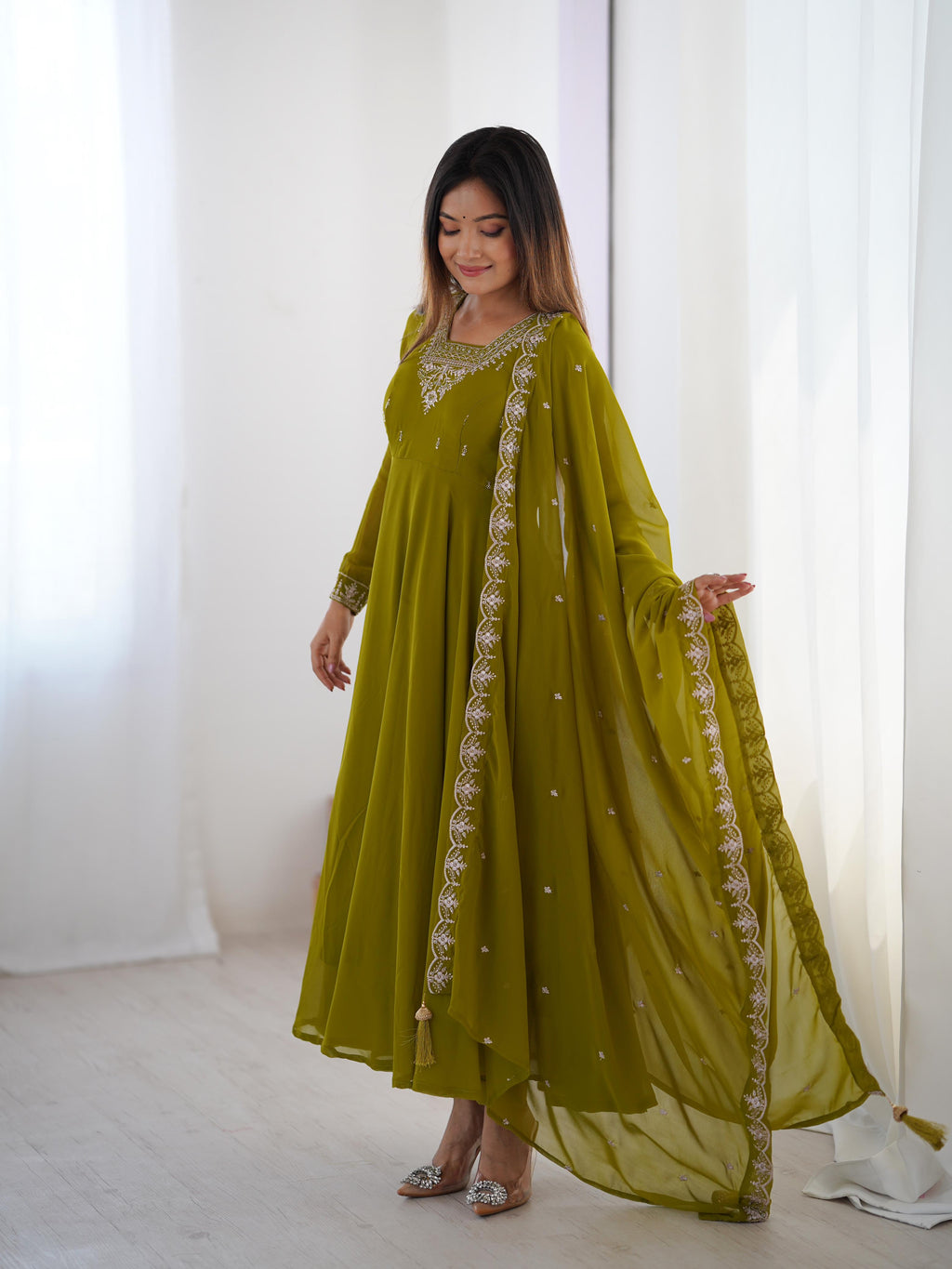 Elegant 3-Piece Fox Georgette Anarkali