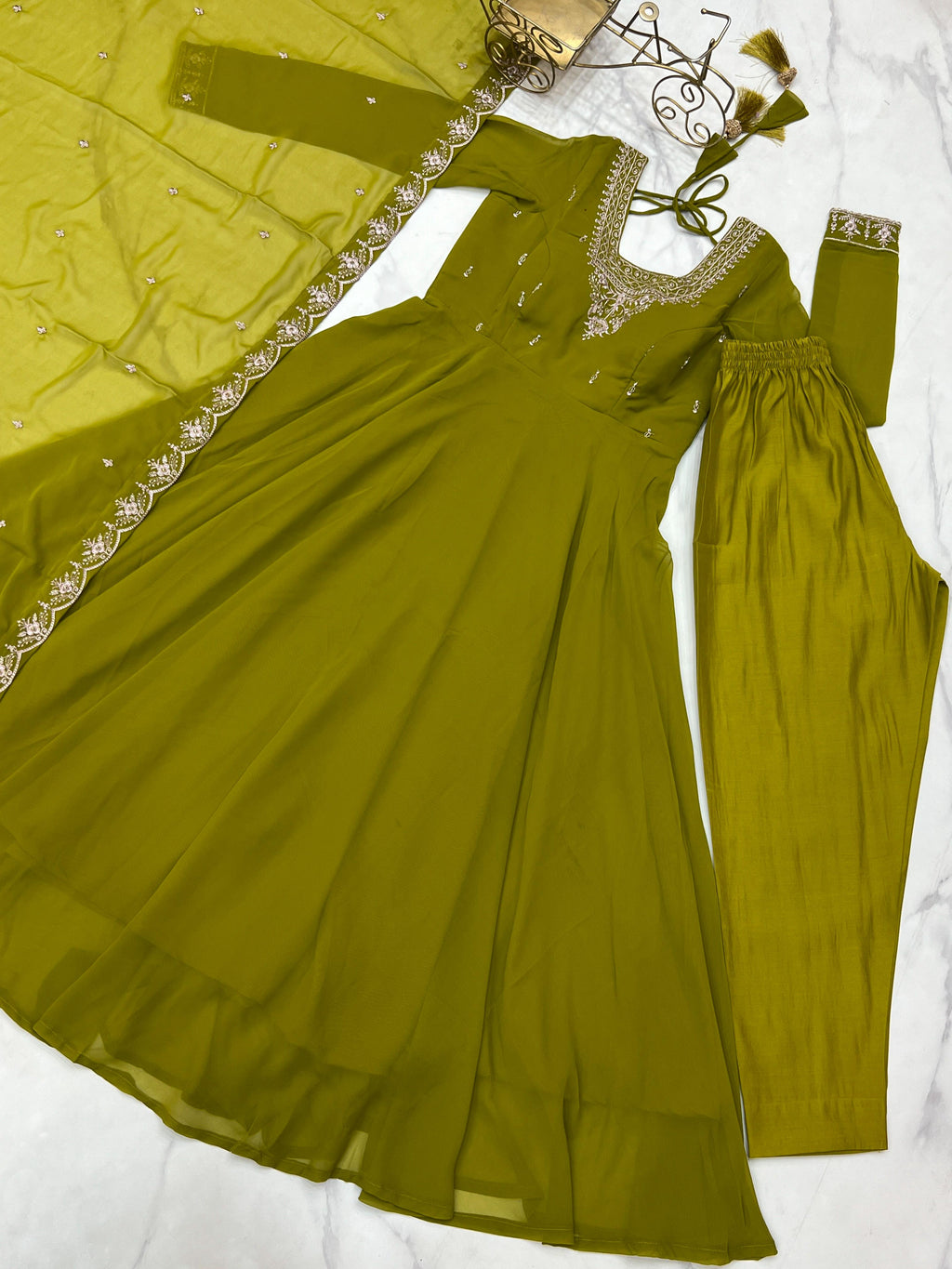 Elegant 3-Piece Fox Georgette Anarkali