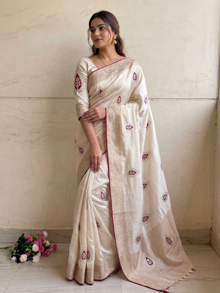 DORI GOTTA WORK - SAREE