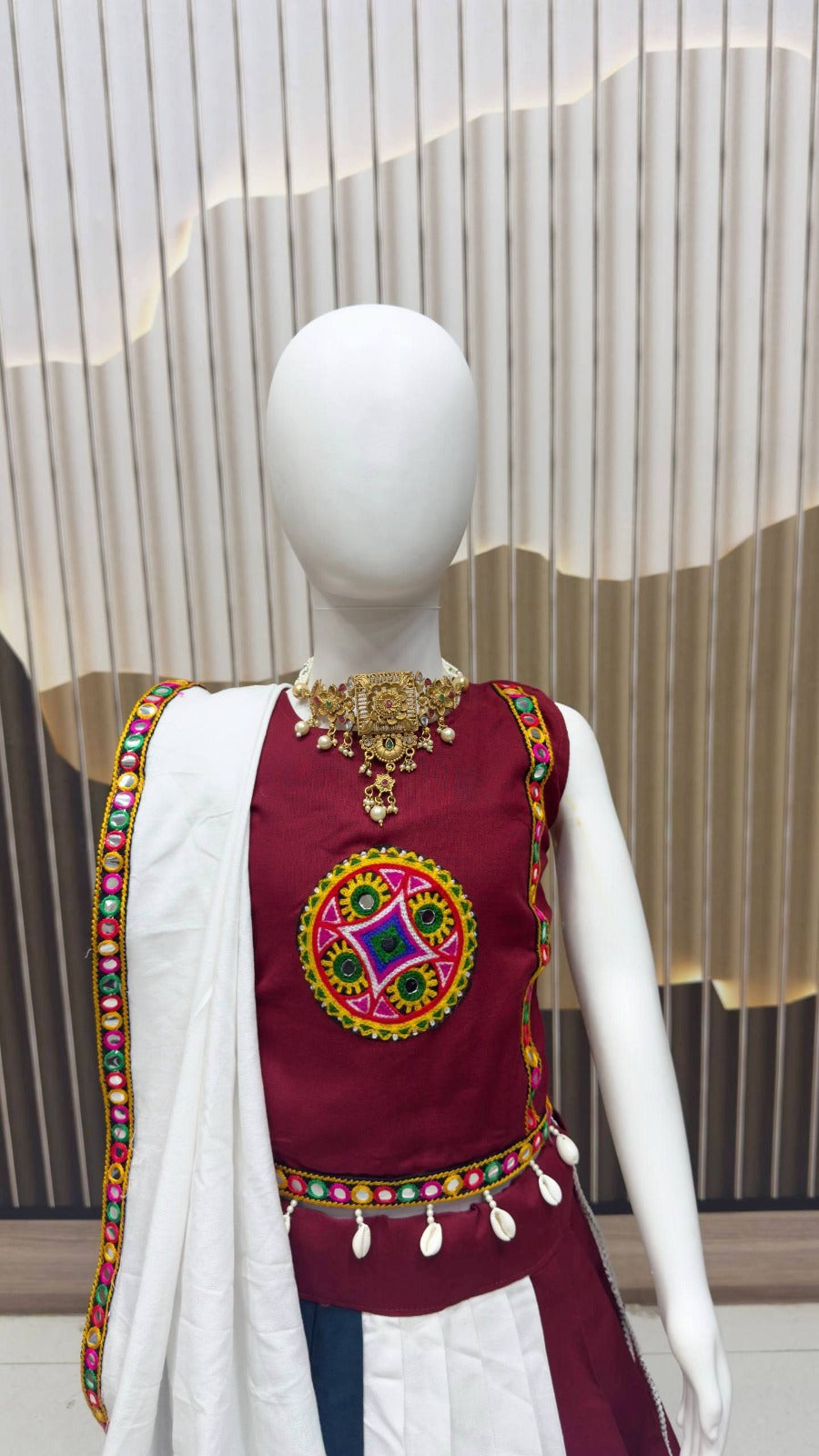 Lehenga, Choli ans Dupatta with Embroidery Lace for Girls