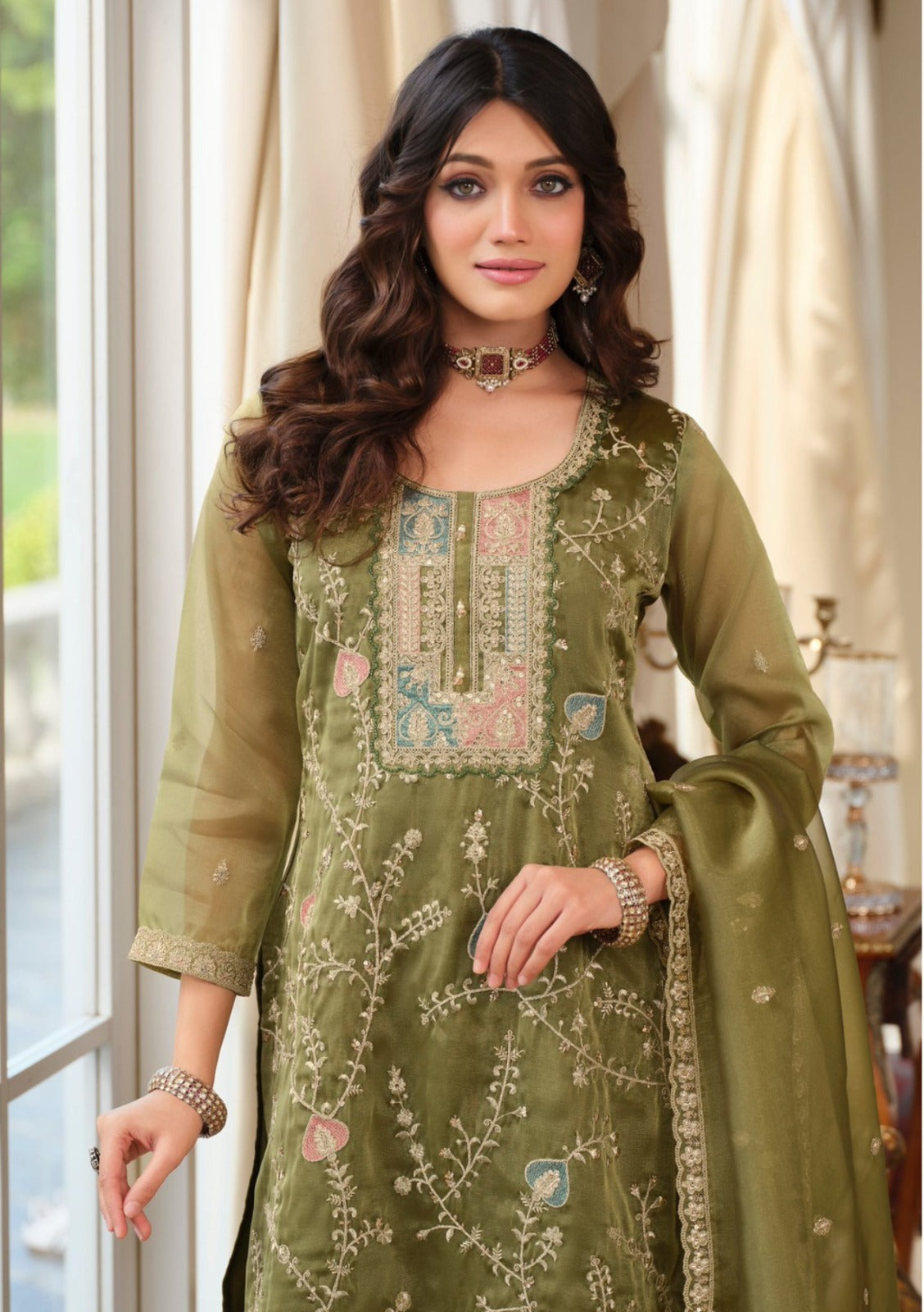 Ethnic Wear - Fendy Silk, Coding Sequence & Thread work with Dupatta
