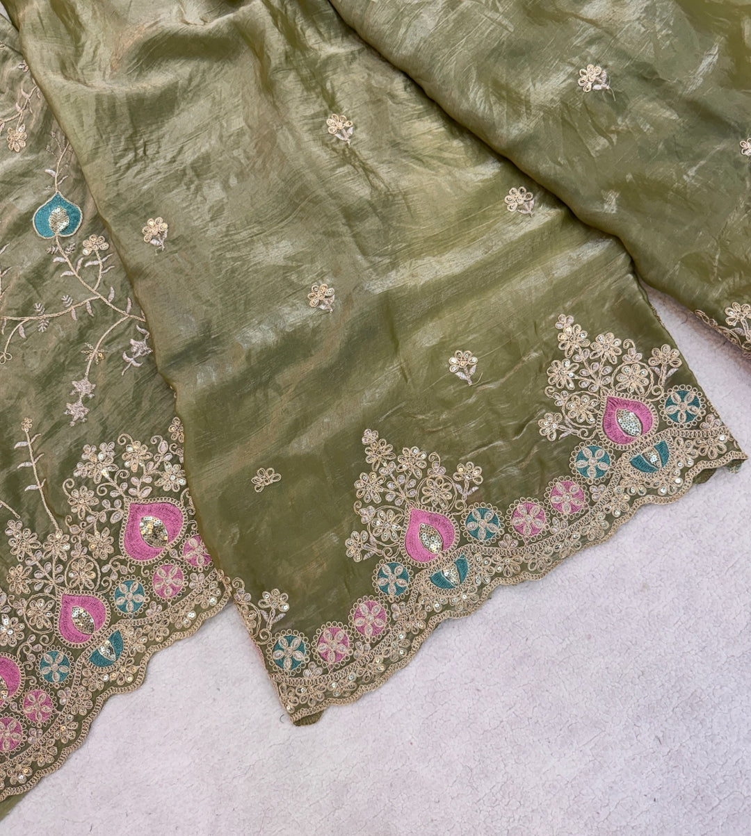 Ethnic Wear - Fendy Silk, Coding Sequence & Thread work with Dupatta