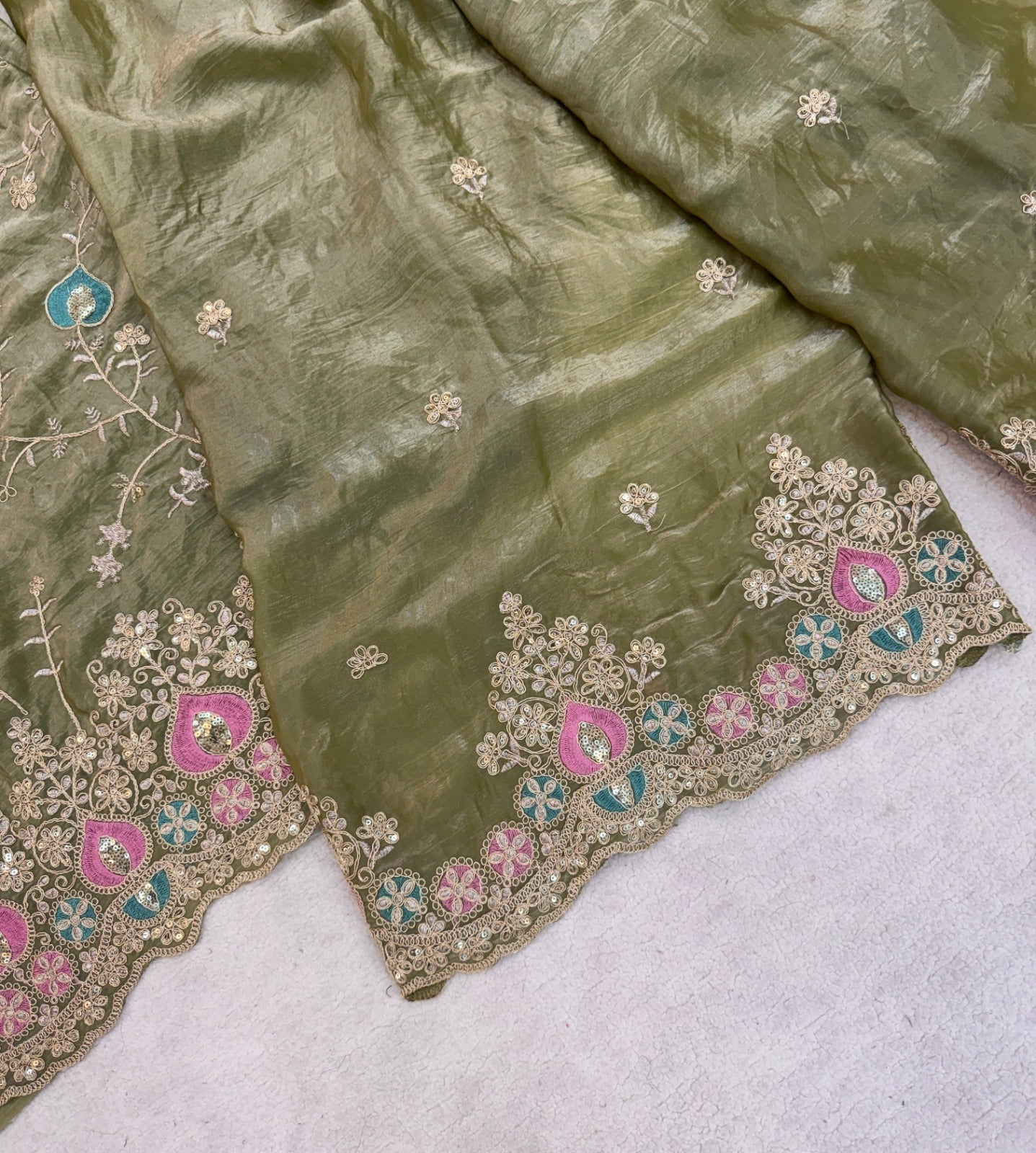 Ethnic Wear - Fendy Silk, Coding Sequence & Thread work with Dupatta