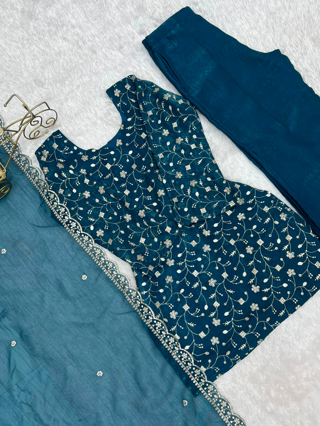 Silk Embroidered 3 Piece Suit (1053)