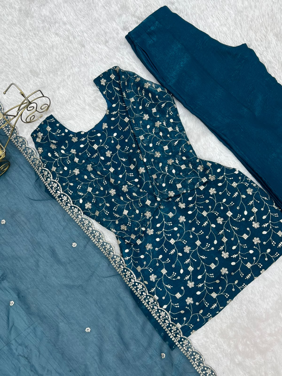Silk Embroidered 3 Piece Suit (1053)
