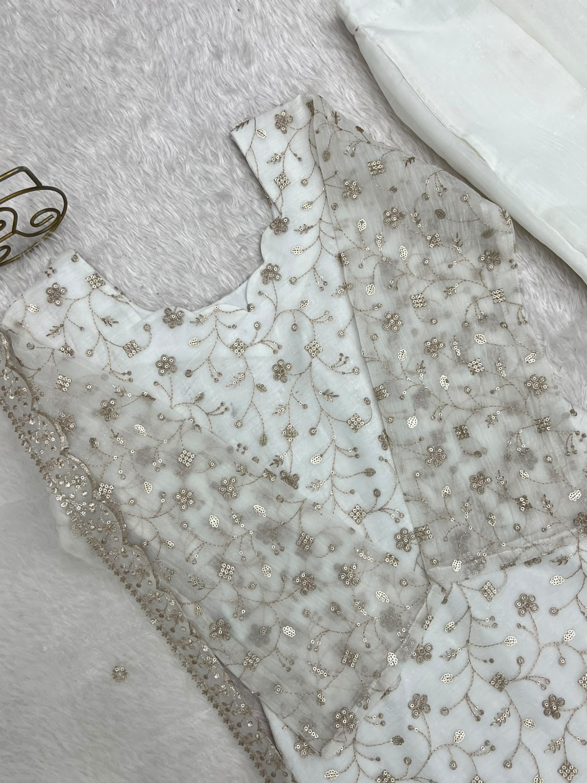 Crunchy Silk Fabric with Embroidery Sequence 3 Piece Suit (1051)
