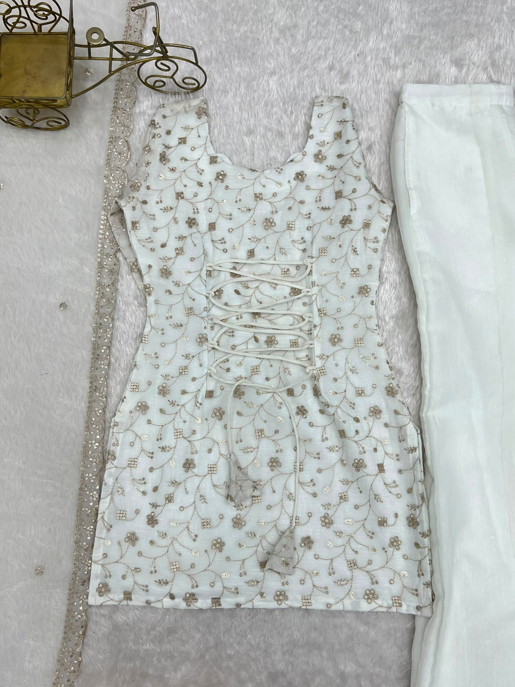 Crunchy Silk Fabric with Embroidery Sequence 3 Piece Suit (1051)