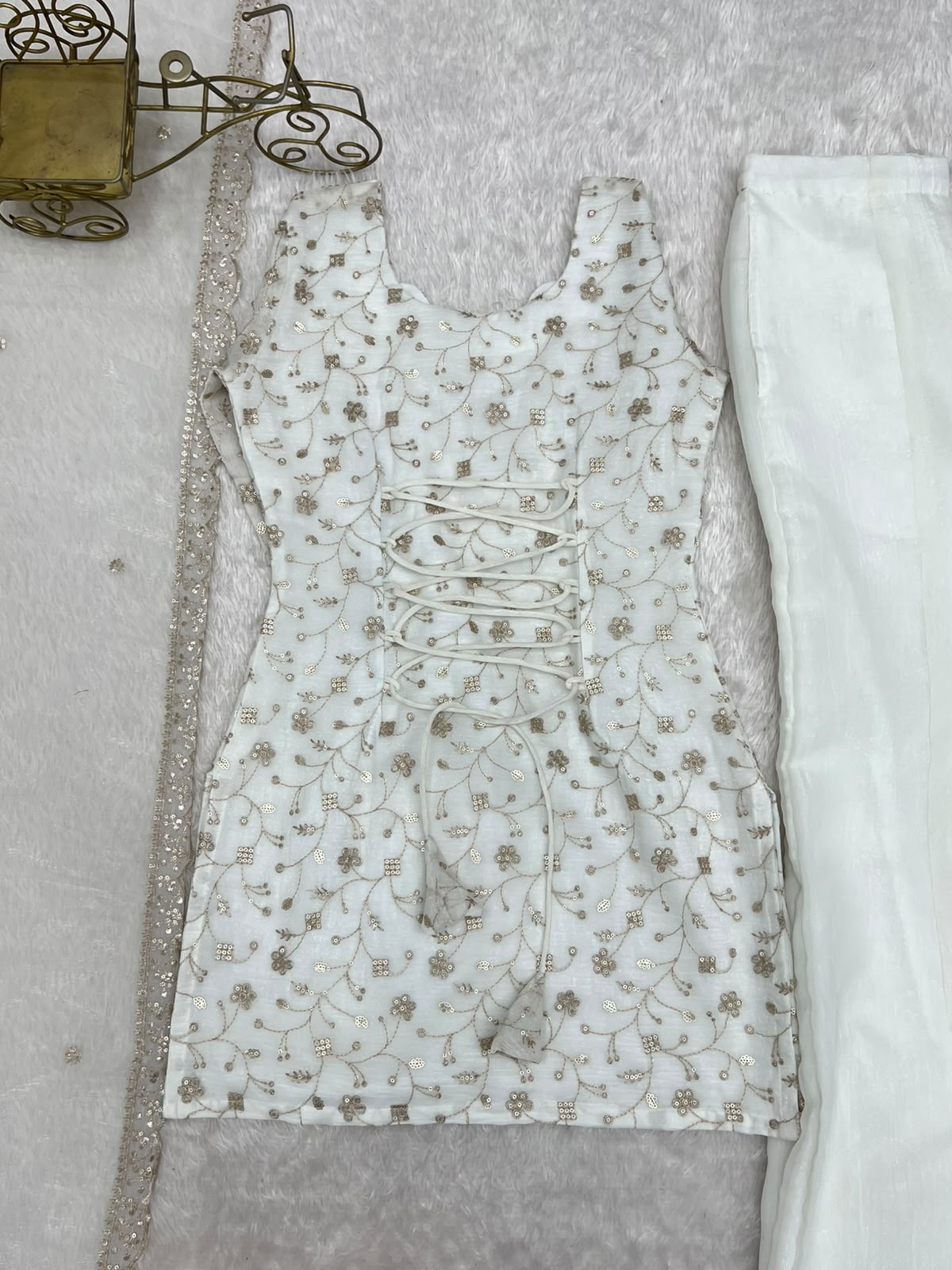 Crunchy Silk Fabric with Embroidery Sequence 3 Piece Suit (1051)