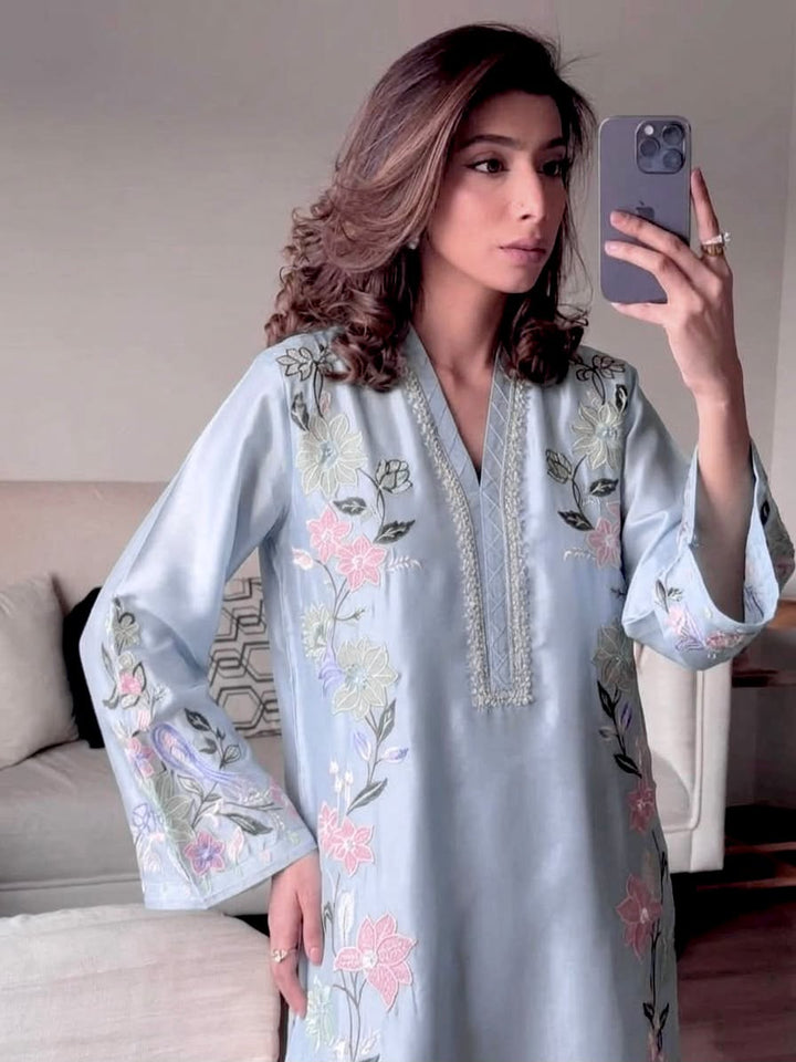 Luxury Embroidered Roman Glass 3-Piece Ready-to-Wear Kaftan Set – view 14
