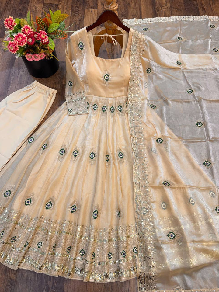 Luxury Fendy Silk 3-Piece Ready-to-Wear Embroidered Gown Set – view 26