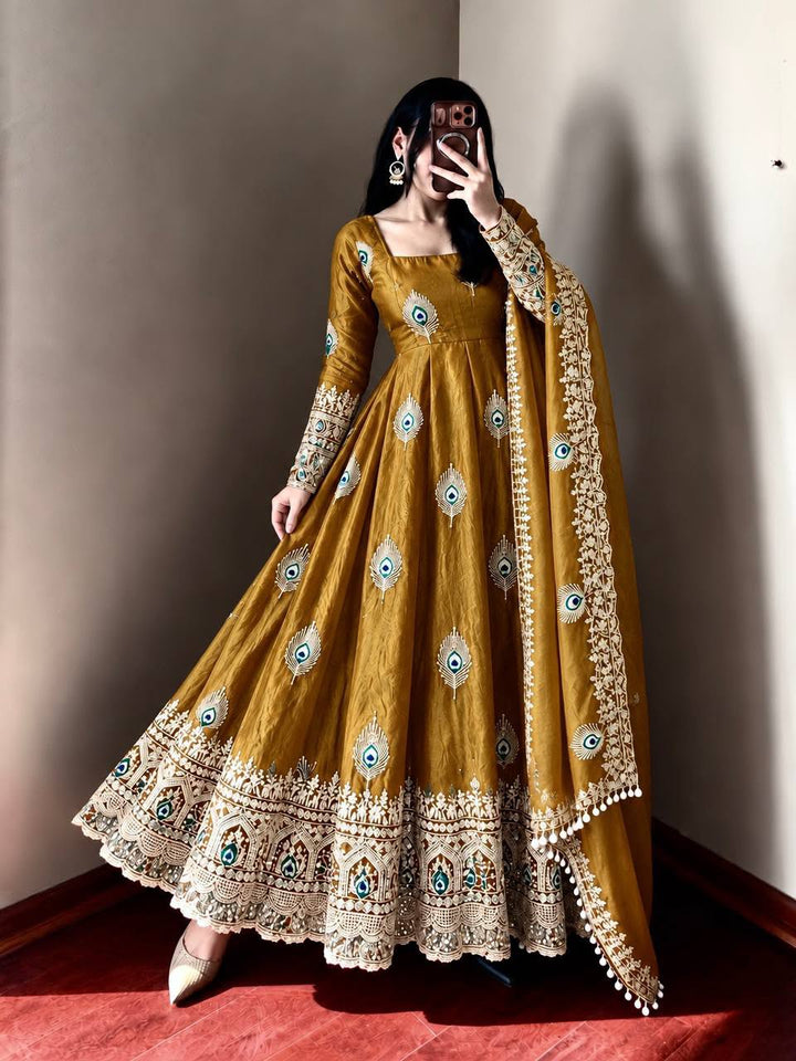 Luxury Fendy Silk 3-Piece Ready-to-Wear Embroidered Gown Set – view 62