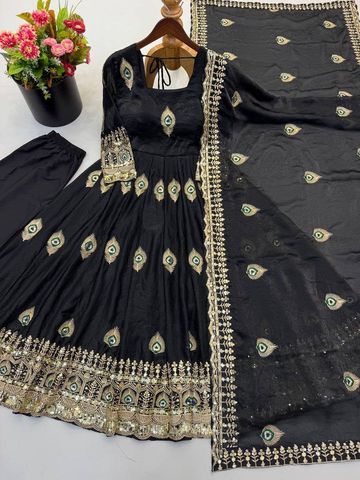 Luxury Fendy Silk 3-Piece Ready-to-Wear Embroidered Gown Set – view 75