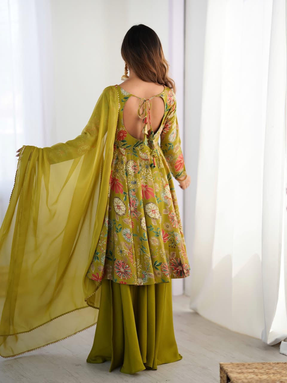 Luxury Printed Roman Silk Chanderi 3-Piece Ready-to-Wear Kediya Palazzo Suit – view 10