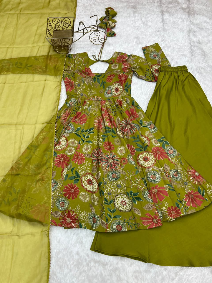 Luxury Printed Roman Silk Chanderi 3-Piece Ready-to-Wear Kediya Palazzo Suit – view 11