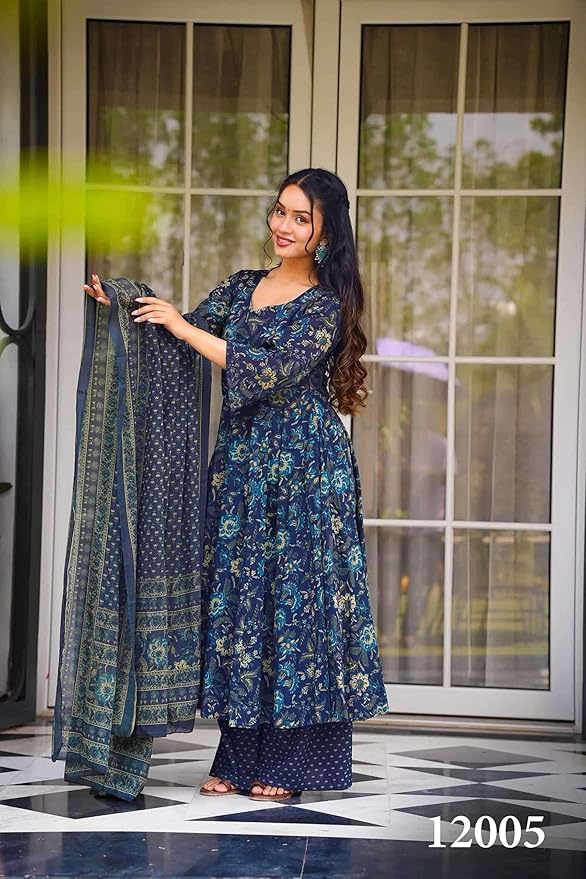 Beautiful  Printed 3 Pieces  Suit For Women  003