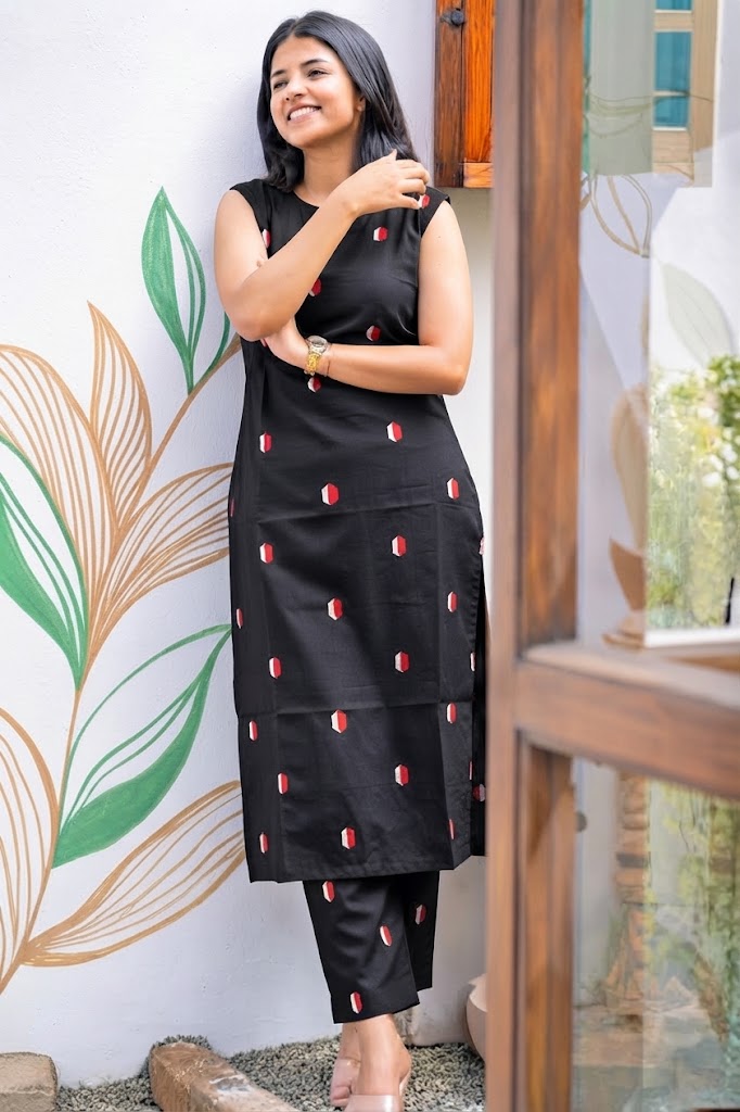 Women Printed Sleeveless 2 Piece Set Casual Co-ord Outfit | Baju Set Wanita Sleeveless Top &amp; Bottom