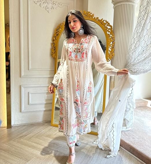Embroidery White 3PCS Suit For Women 003